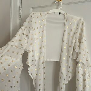 Cropped white and gold blouse